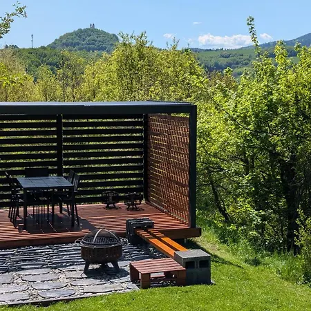 Greenbela Apartment *